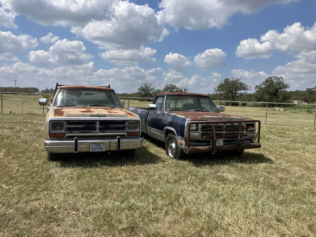 1990 Dodge Ram 2500 D200