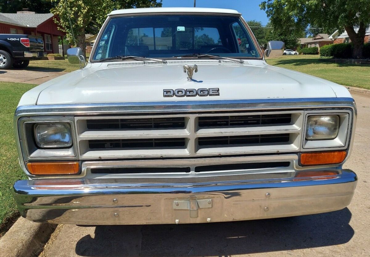 1990 Dodge D250 D200