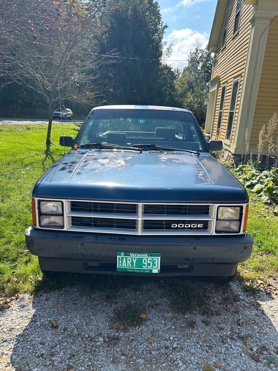 1990 Dodge Dakota