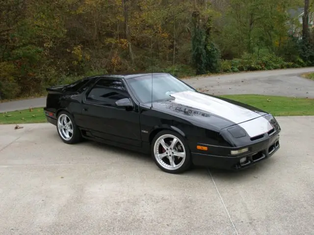 1990 Dodge Daytona ES