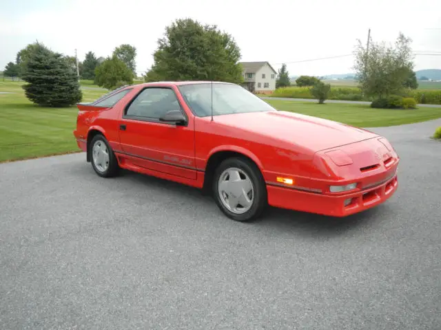 1990 Dodge Daytona Shelby Hatchback 2-Door