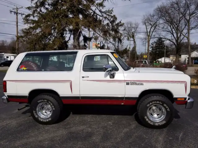 1990 Dodge Ramcharger Power Wagon