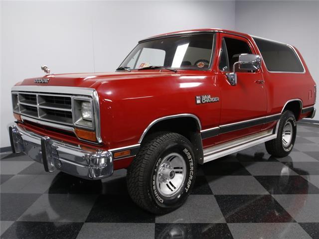 1990 Dodge Other Pickups LE