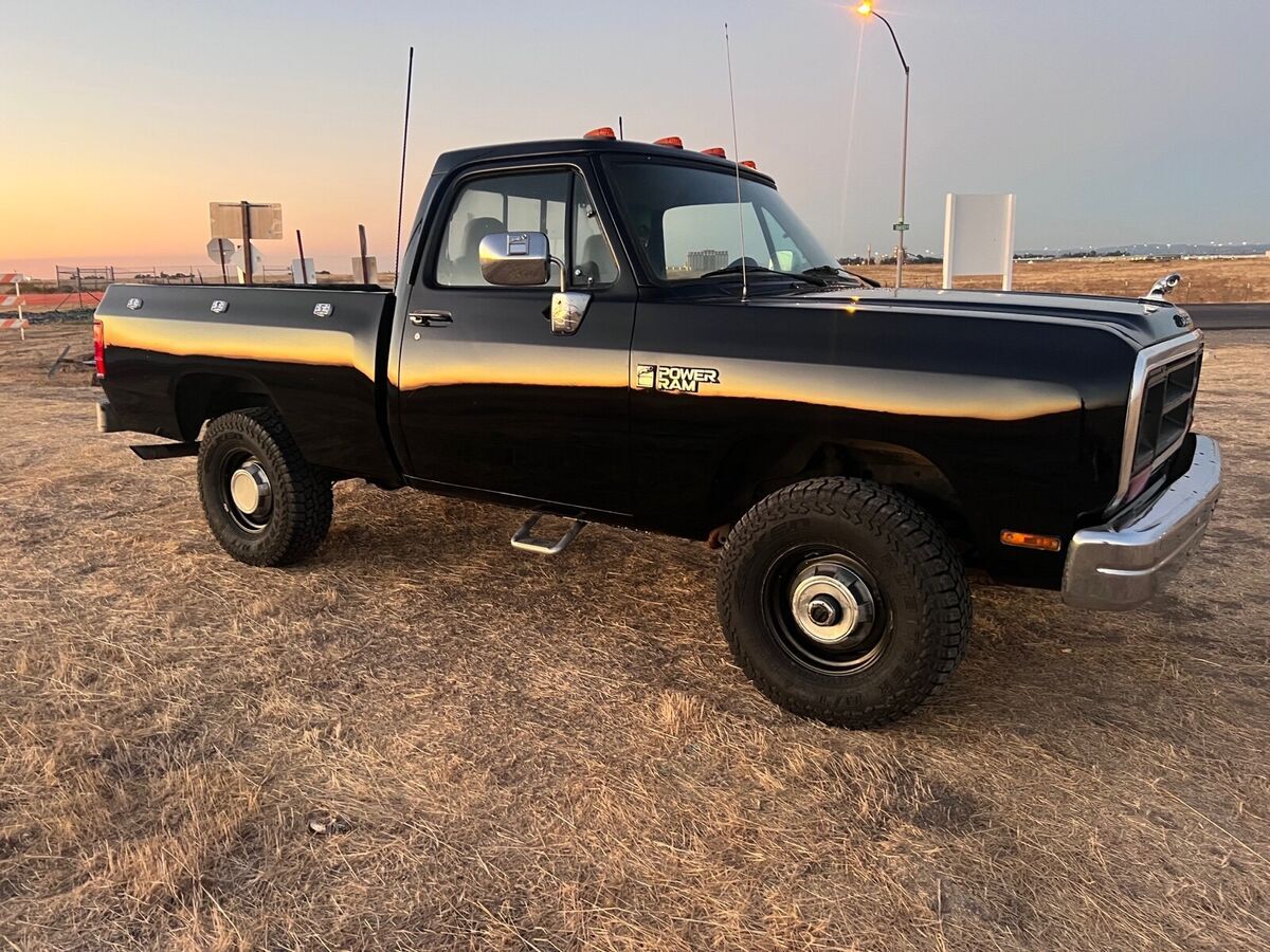 1990 Dodge Ram 1500 W150