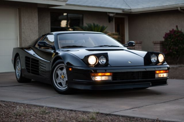 Ferrari Testarossa Black