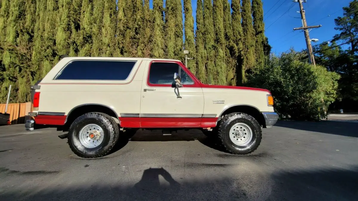 1990 Ford Bronco