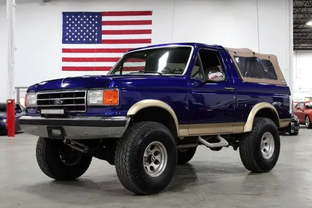 1990 Ford Bronco --