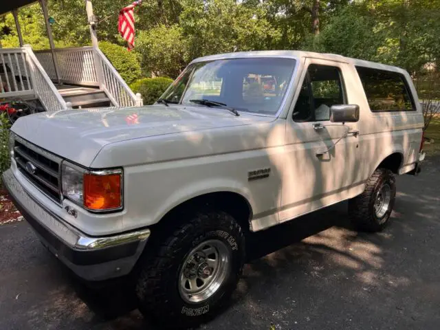 1990 Ford Bronco U100