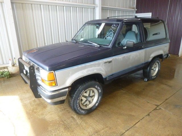 1990 Ford Bronco XLT 4WD