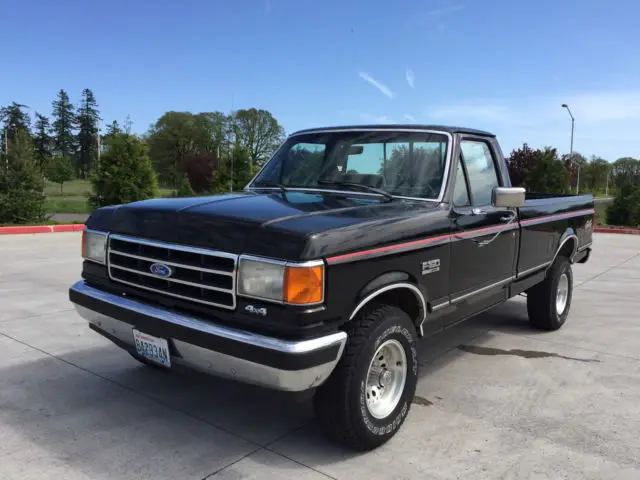 1990 Ford F-150 XLT Lariat Standard Cab Pickup 2-Door