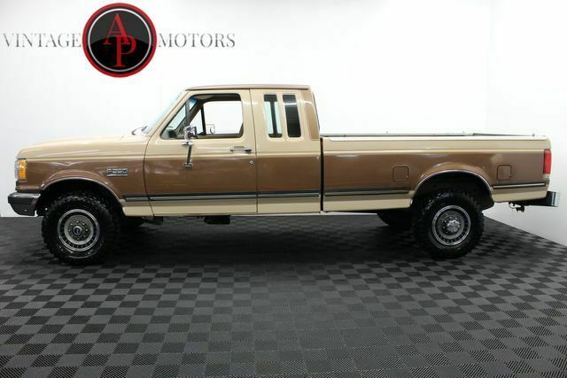 1990 Ford F-250 1 OWNER! LARIAT XLT!