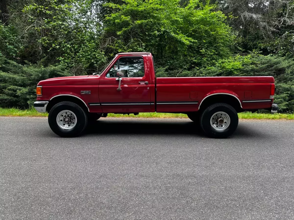 1990 Ford F-250 XLT Lariat