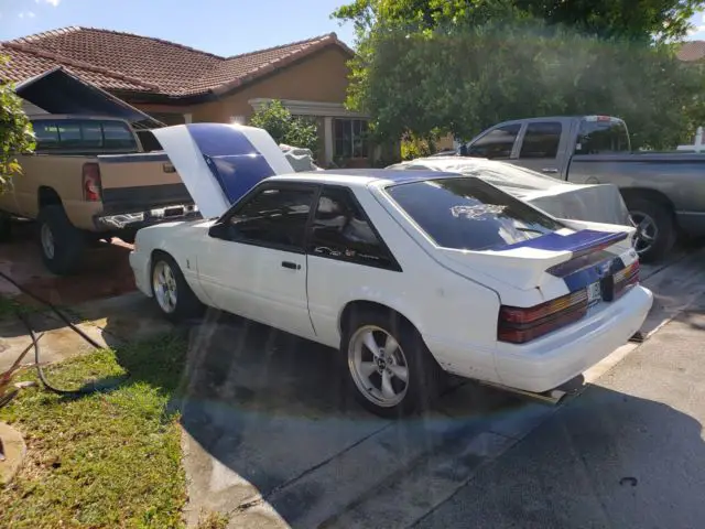 1990 Ford Mustang LX