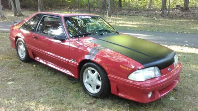 1990 Ford Mustang