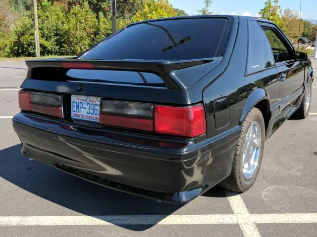 1990 Ford Mustang