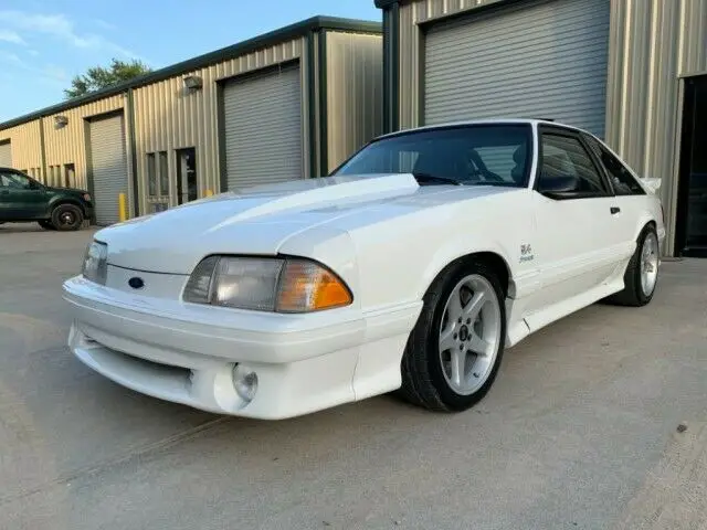 1990 Ford Mustang