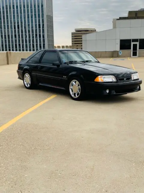 1990 Ford Mustang GT