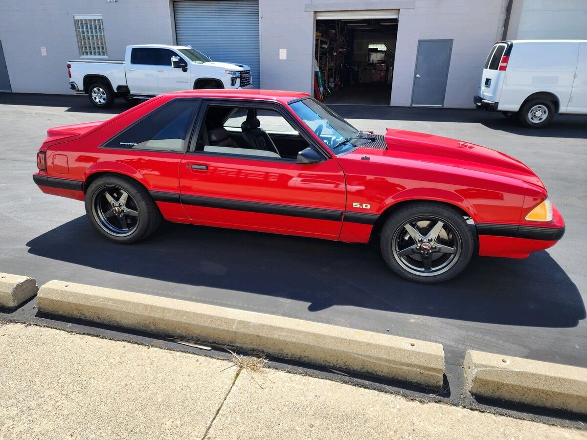 1990 Ford Mustang LX