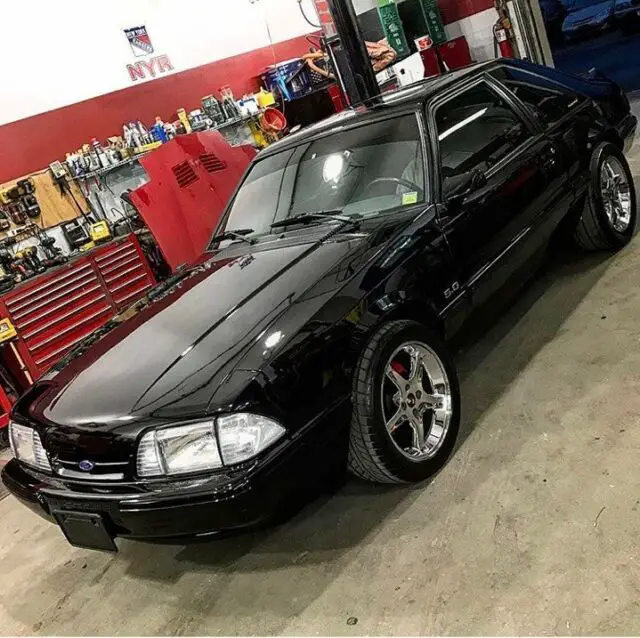 1990 Ford Mustang LX