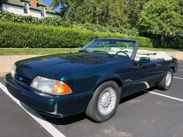 1990 Ford Mustang LX