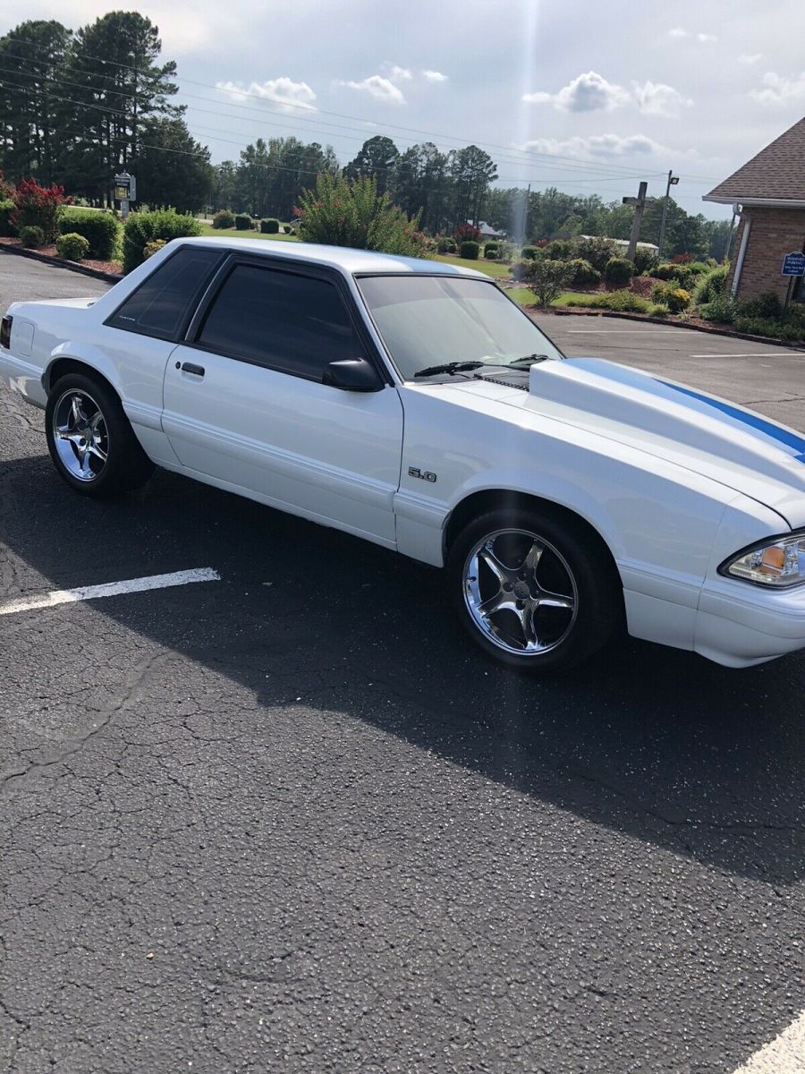 1990 Ford Mustang LX