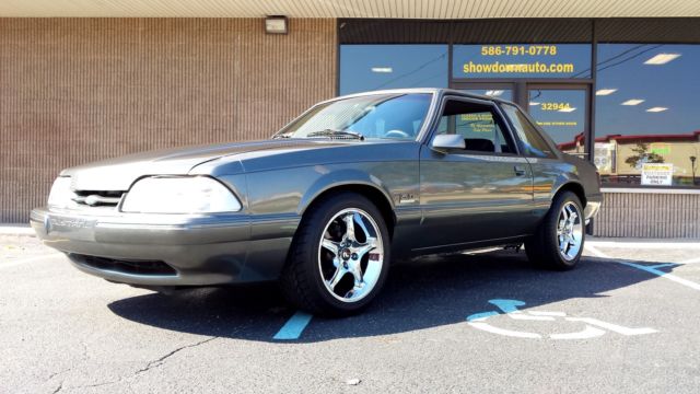 1990 Ford Mustang LX 5.0