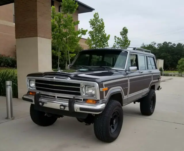 1990 Jeep Wagoneer Grand Wagoneer