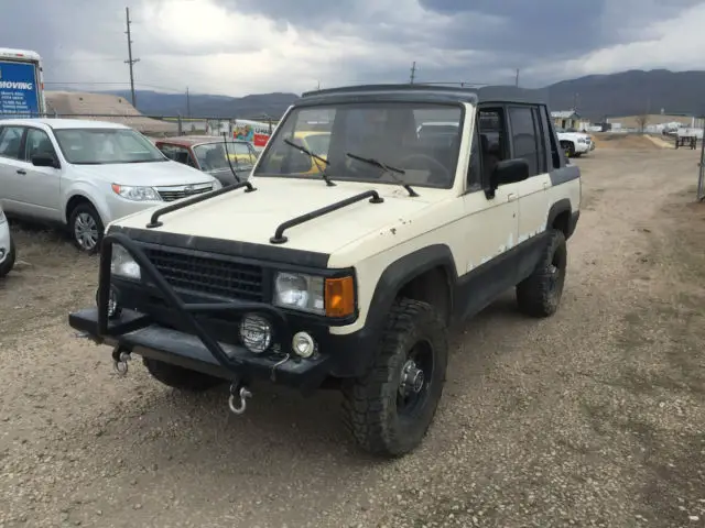 1990 Isuzu Trooper