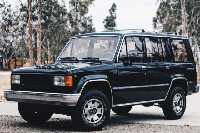 1990 Isuzu Trooper