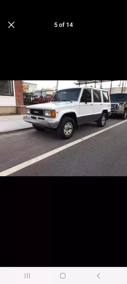 1990 Isuzu Trooper