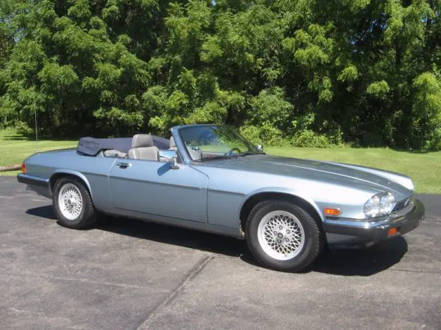 1990 Jaguar XJ12