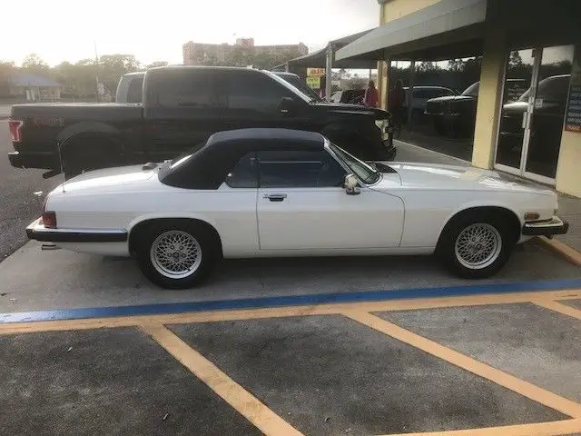 1990 JAGUAR XJS CONVERTIBLE