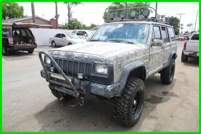 1990 Jeep Cherokee Laredo