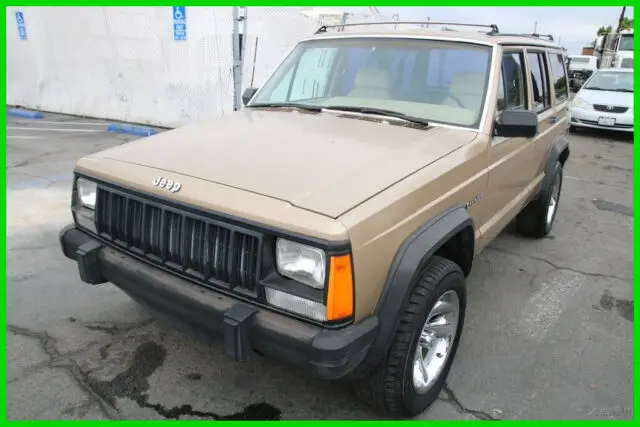 1990 Jeep Cherokee