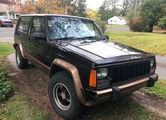 1990 Jeep Cherokee SPORT
