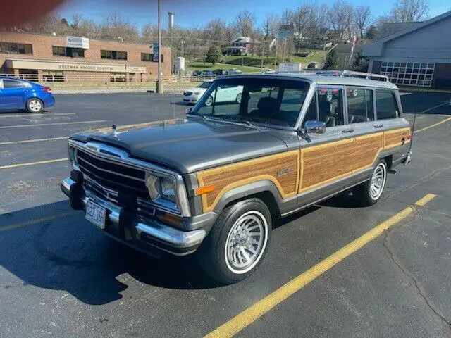 1990 Jeep Utility Wagon Grand Wagoneer