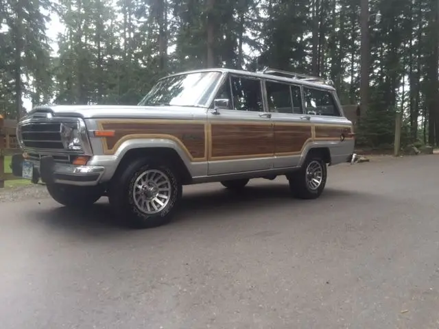 1990 Jeep Wagoneer Jeep Grand Wagonee LOW MILES