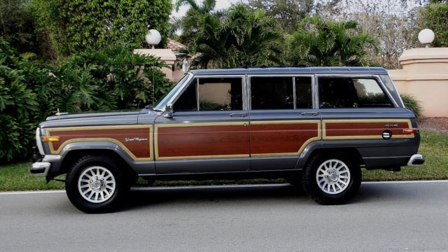 1990 Jeep Wagoneer GRAND WAGONEER