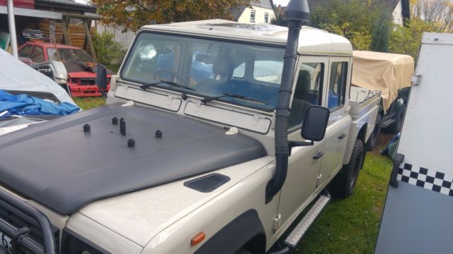 1990 Land Rover Defender