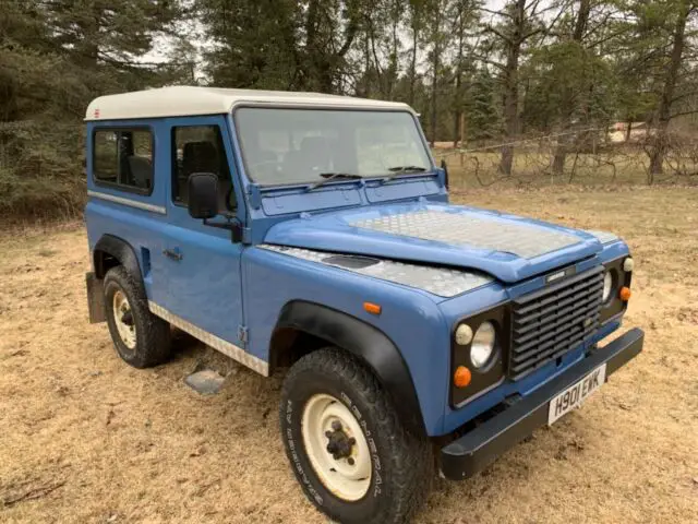 1990 Land Rover Defender