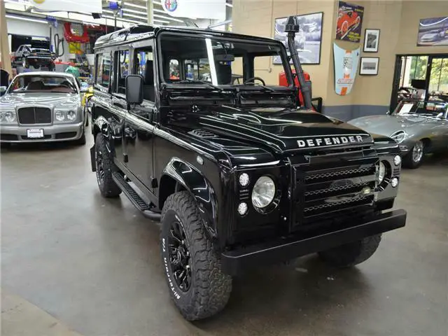 1990 Land Rover Defender