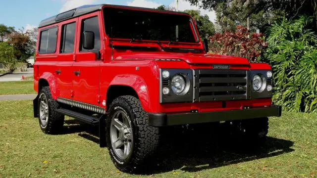 1990 Land Rover Defender DEFENDER STATION WAGON 200TDI