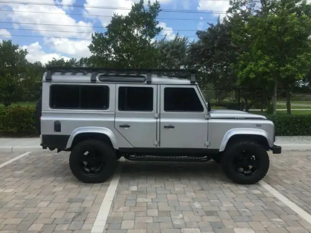 1990 Land Rover Defender Custom