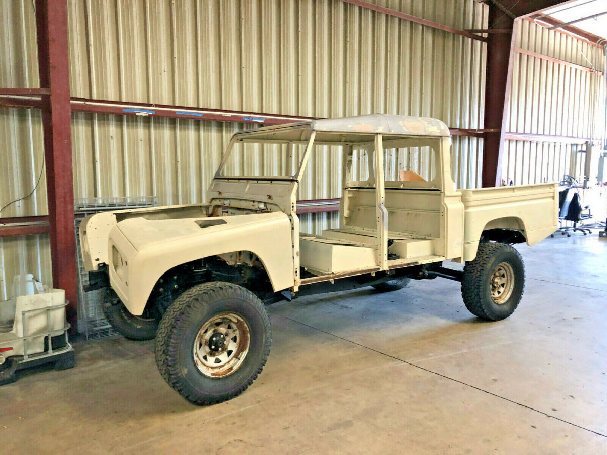 1988 Land Rover Defender 130 Pickup