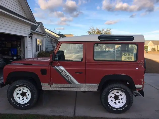 1990 Land Rover Defender