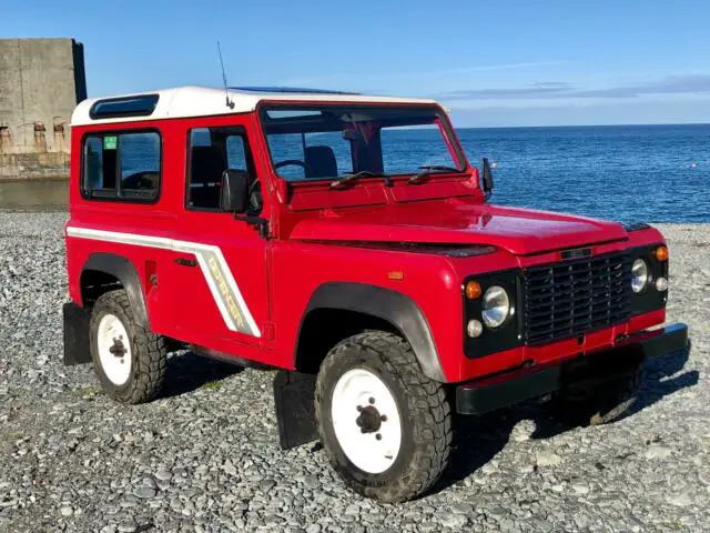 1990 Land Rover Defender 90 4C