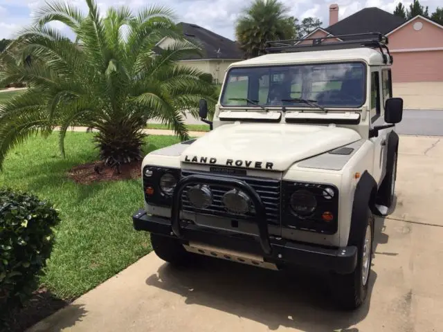 1990 Land Rover Defender 90