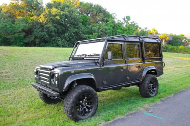 1990 Land Rover Defender