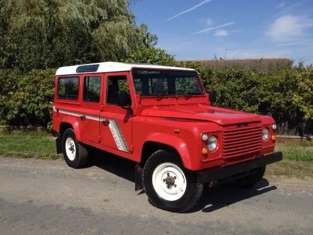 1990 Land Rover Defender