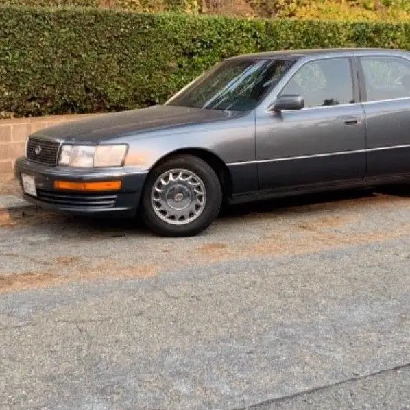 1990 Lexus LS 4 dr sedan